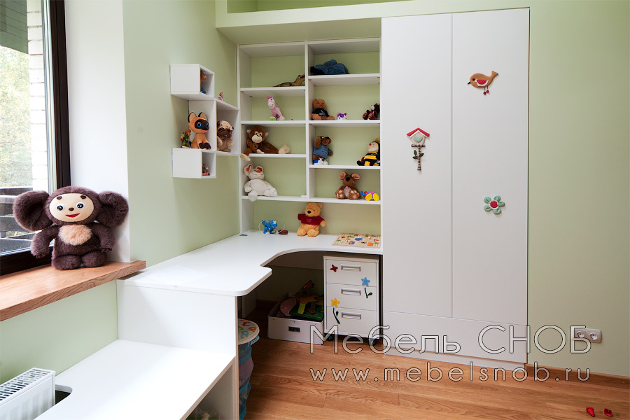 Мебель для детской комнаты девочки